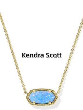 Elisa Gold Short Pendant Necklace